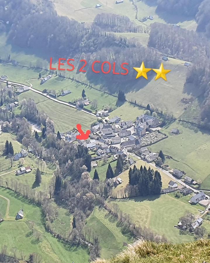 Hotel Les Deux Cols Сент-Марі-де-Кампан Екстер'єр фото